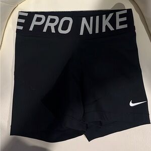 Black Nike Pros